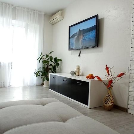 Жд Вокзал И Авто 1 Кв Евро Apartment Dnipro Luaran gambar