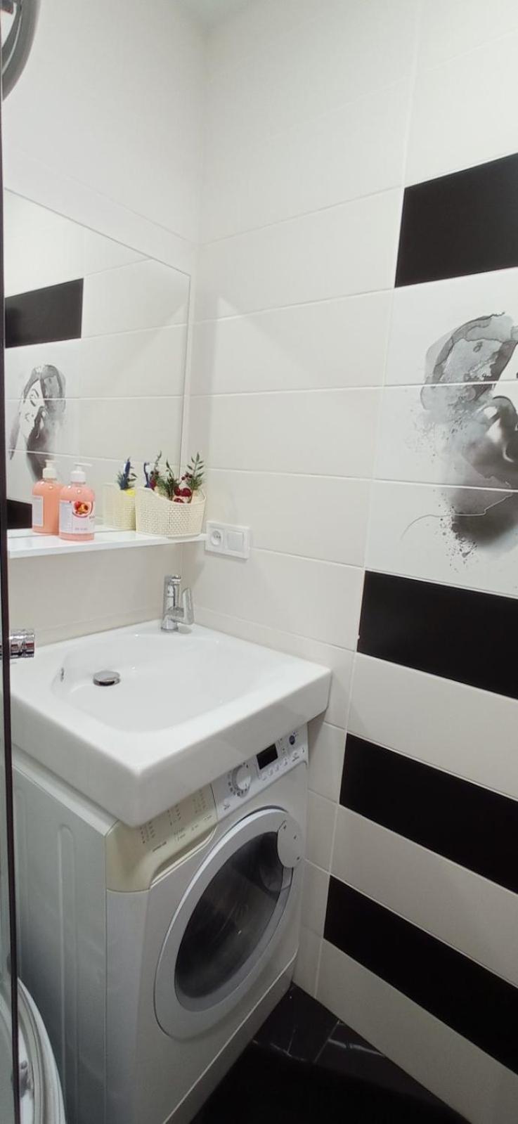 Жд Вокзал И Авто 1 Кв Евро Apartment Dnipro Luaran gambar